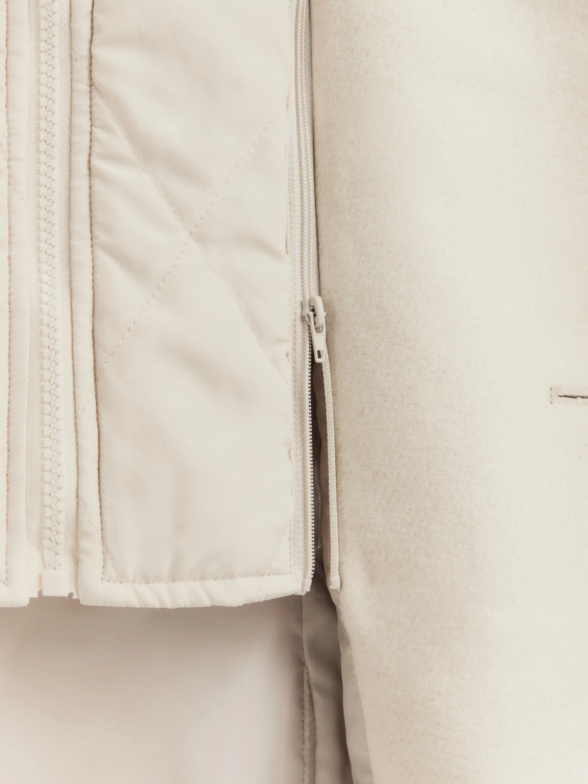 Abrigos-Alvaro Moreno ABRIGO STEVEN Crudo