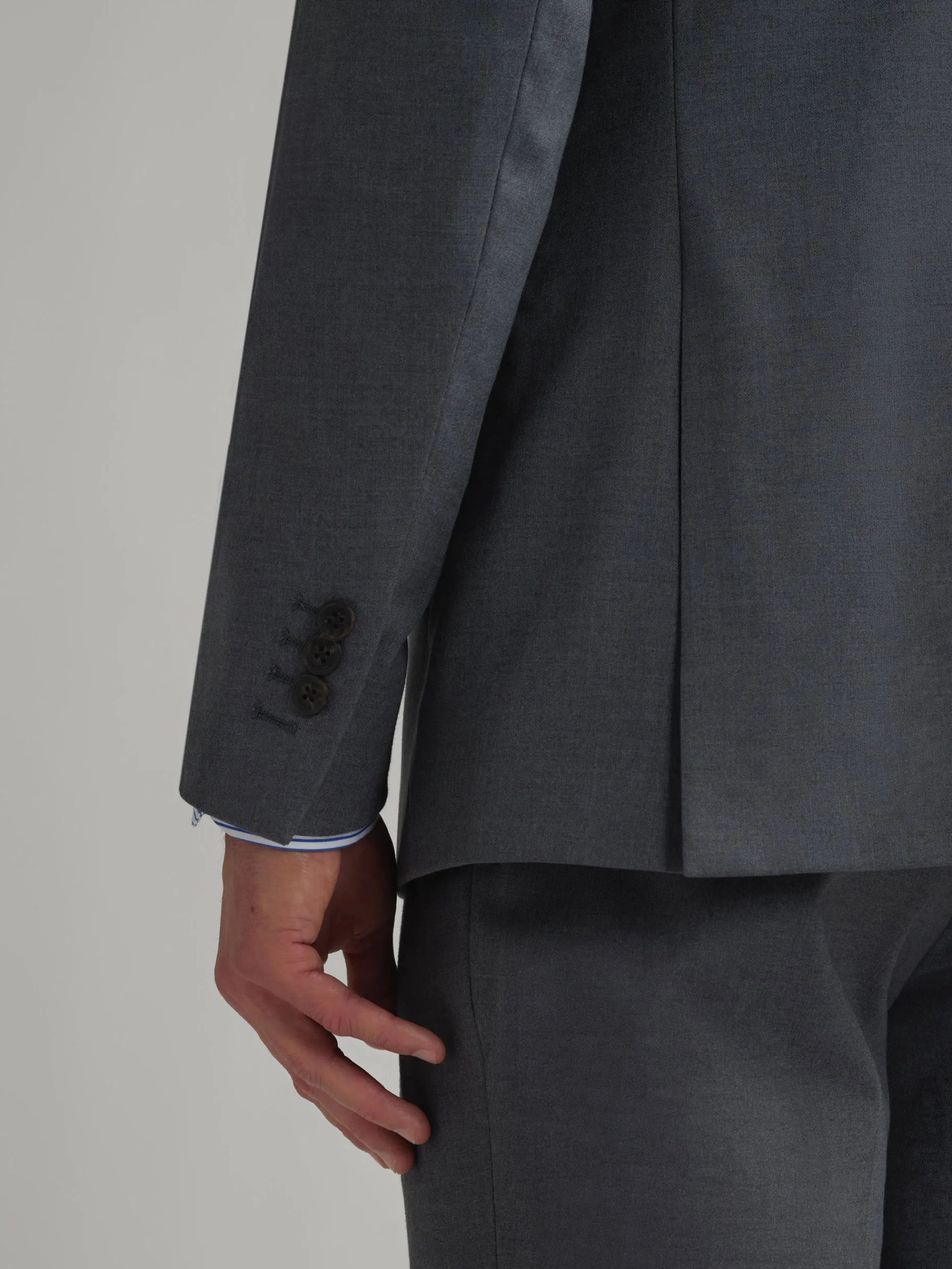 Trajes|Trajes-Alvaro Moreno AMERICANA CAPO FIL A FIL Gris