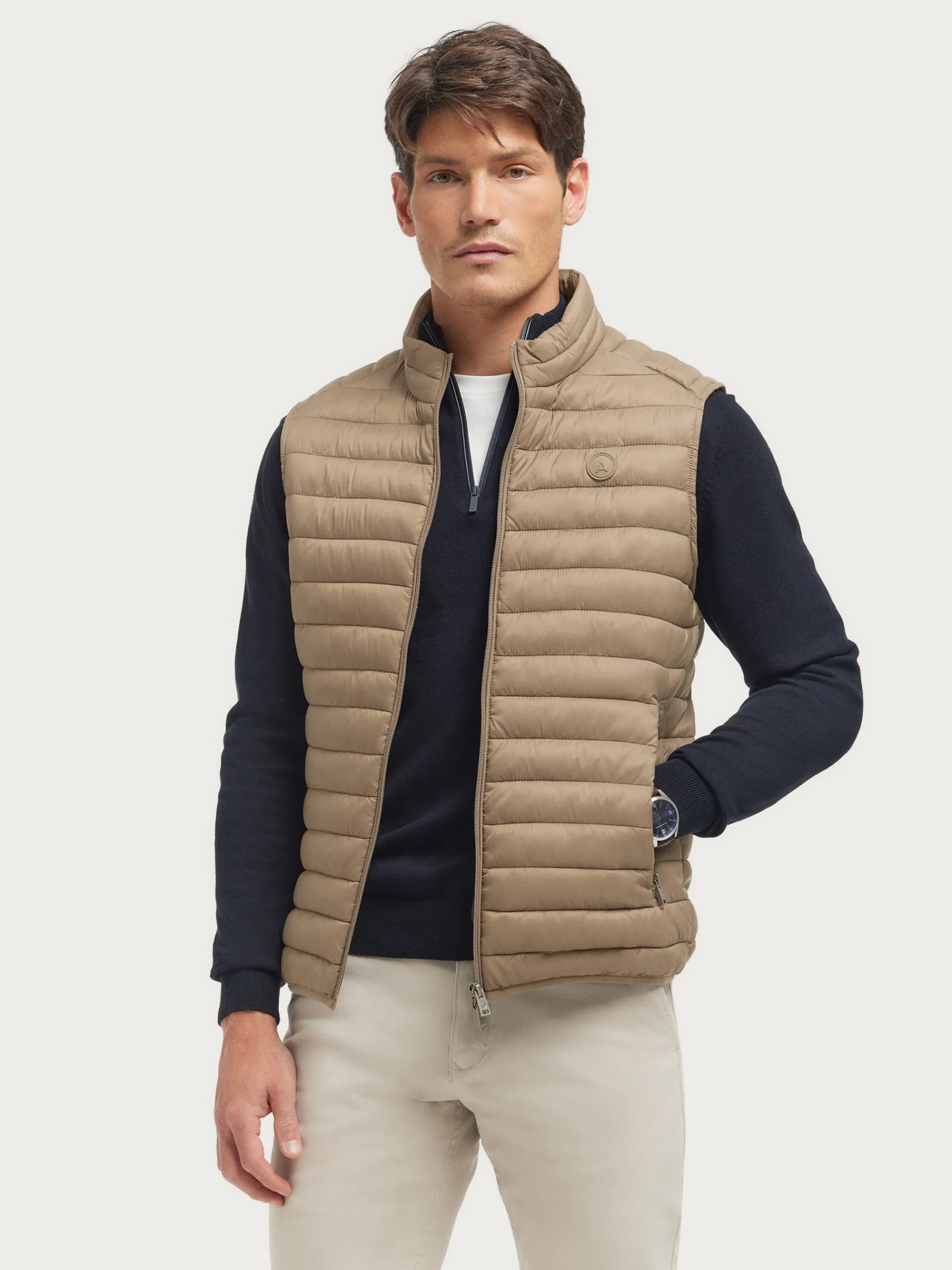 Chalecos-Alvaro Moreno CHALECO DENKER Camel