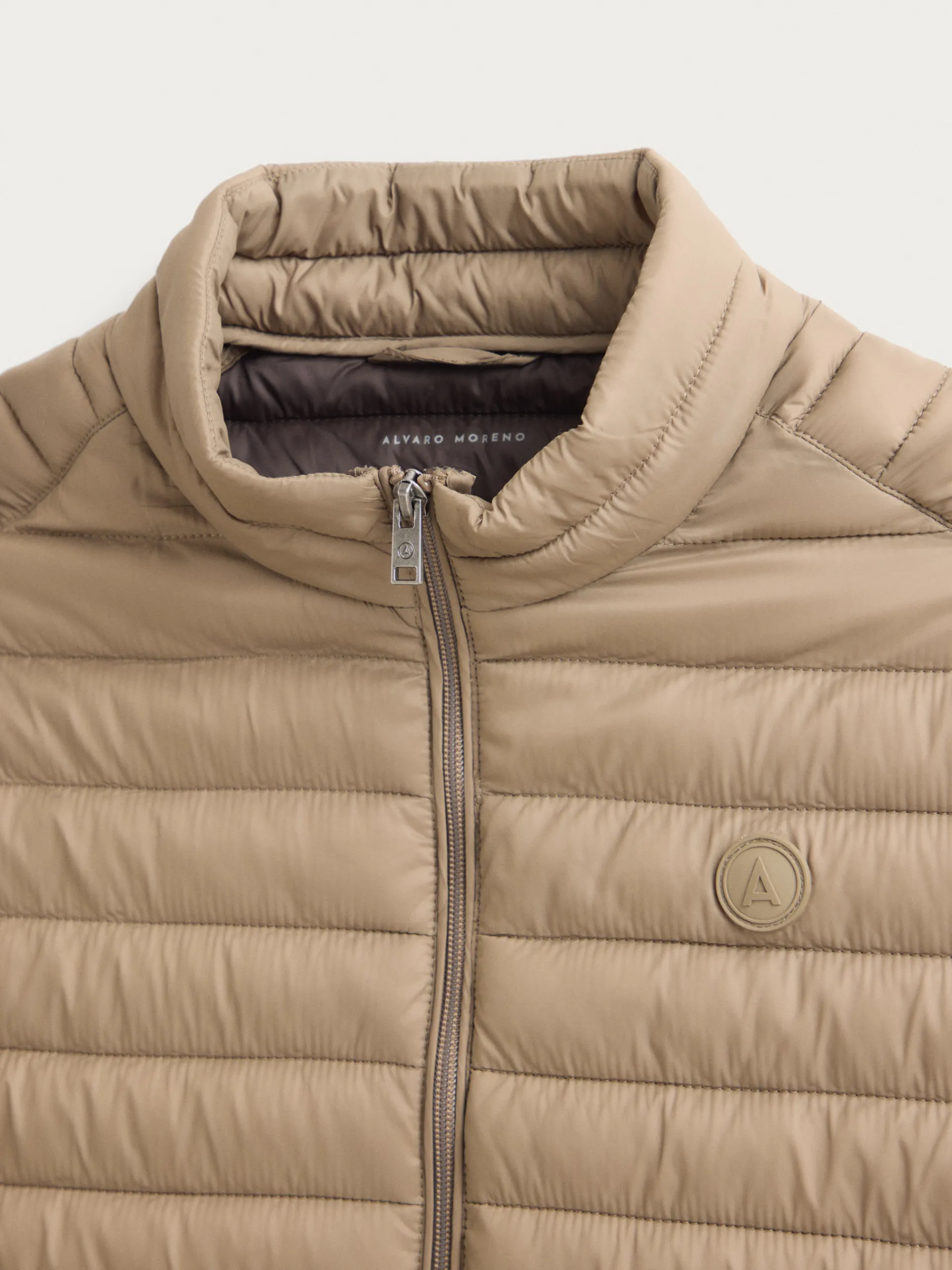 Chalecos-Alvaro Moreno CHALECO DENKER Camel