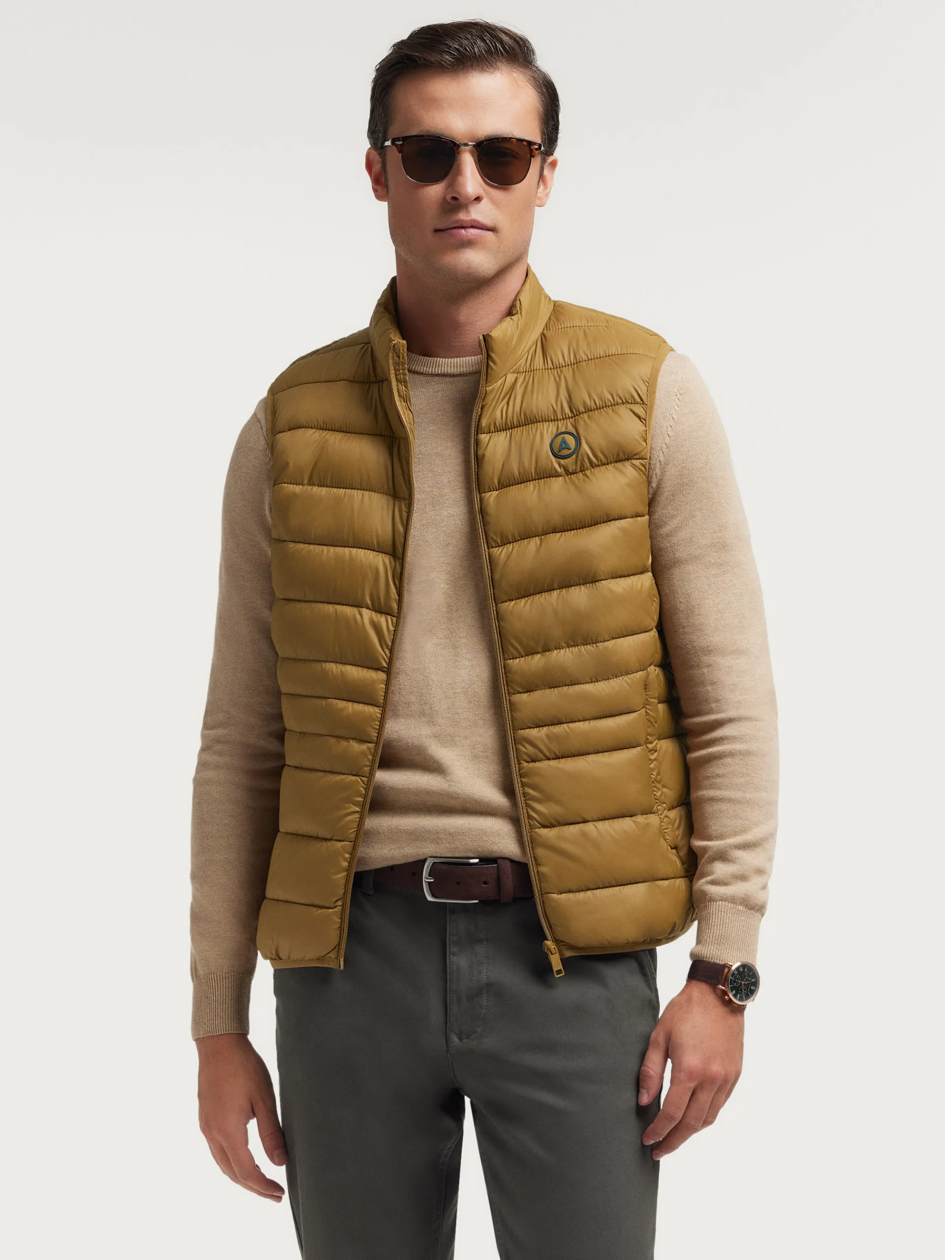 Chalecos-Alvaro Moreno CHALECO MORRISON Mostaza