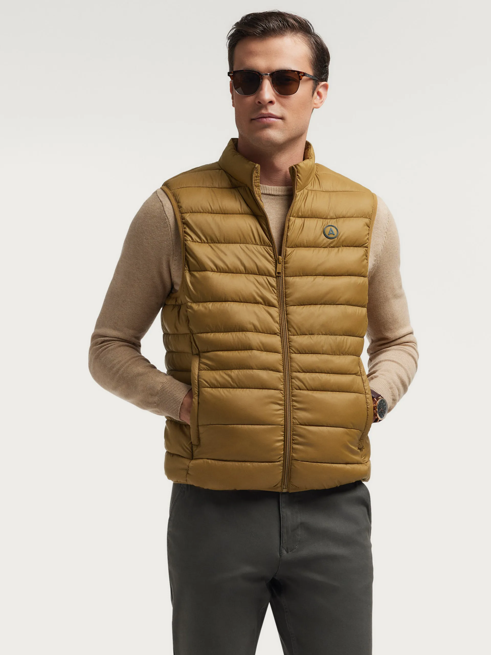 Chalecos-Alvaro Moreno CHALECO MORRISON Mostaza