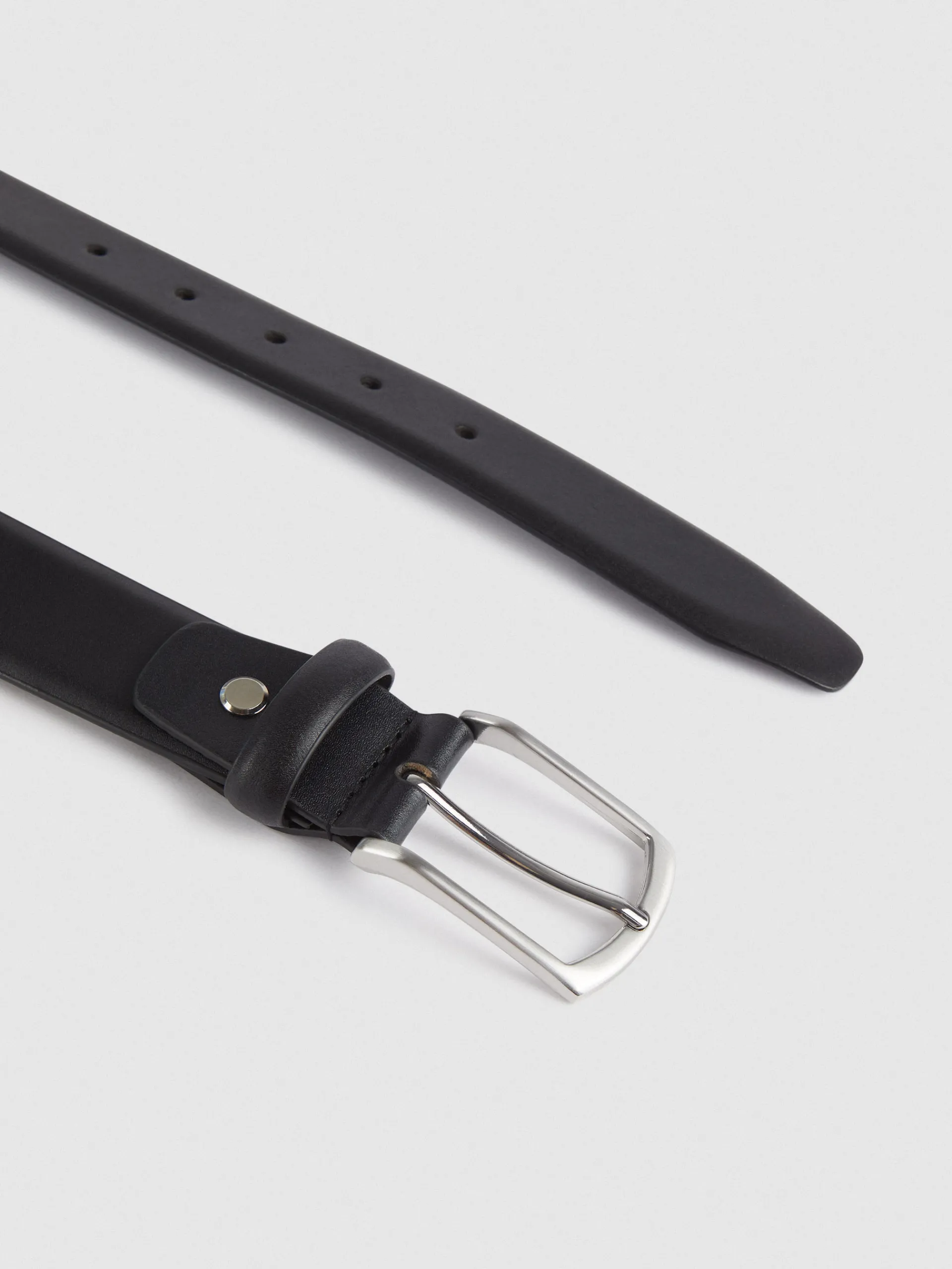 Cinturones-Alvaro Moreno CINTURON PIEL VESTIR Negro