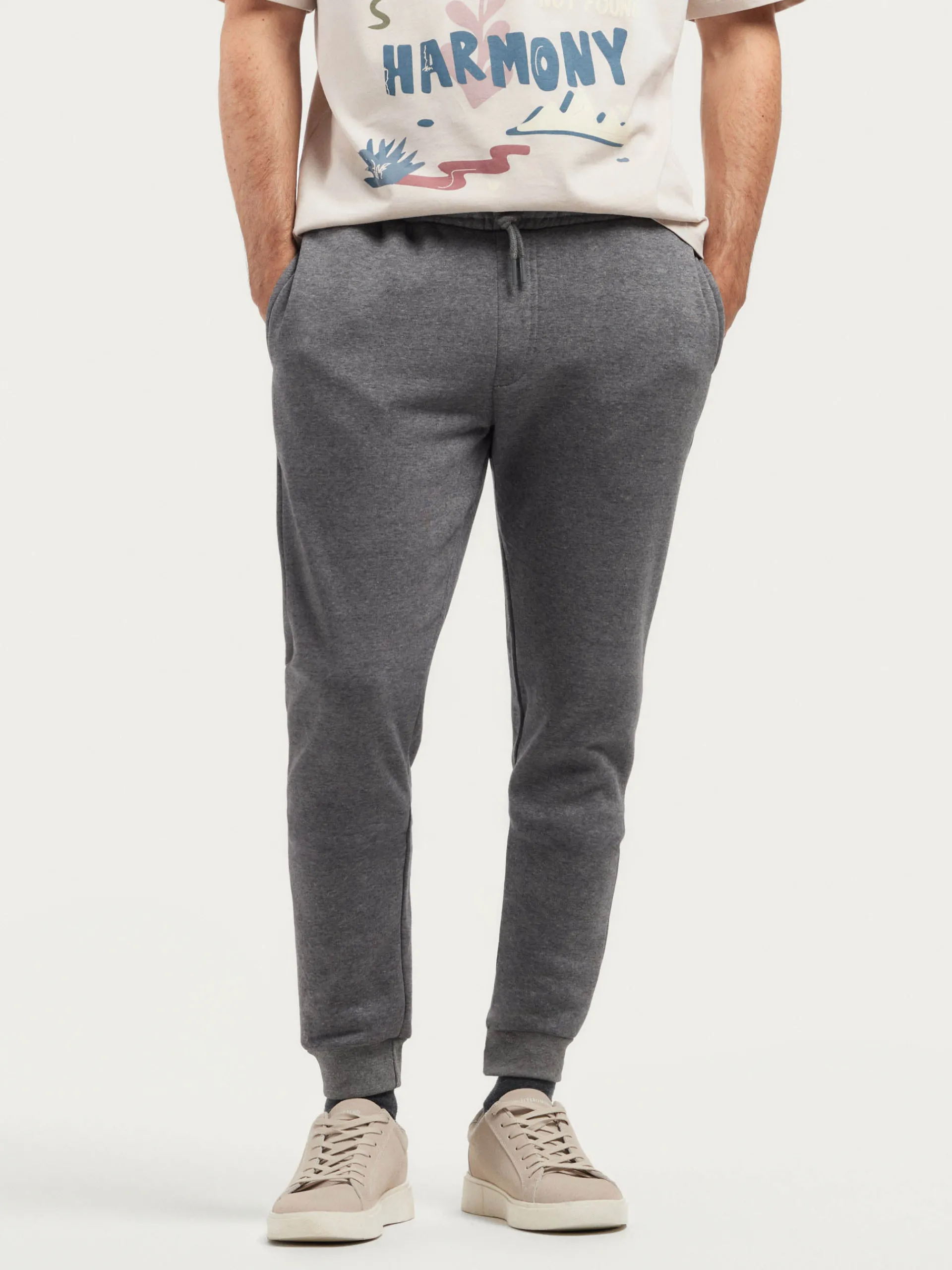 Casual-Alvaro Moreno JOGGER BASIC Gris