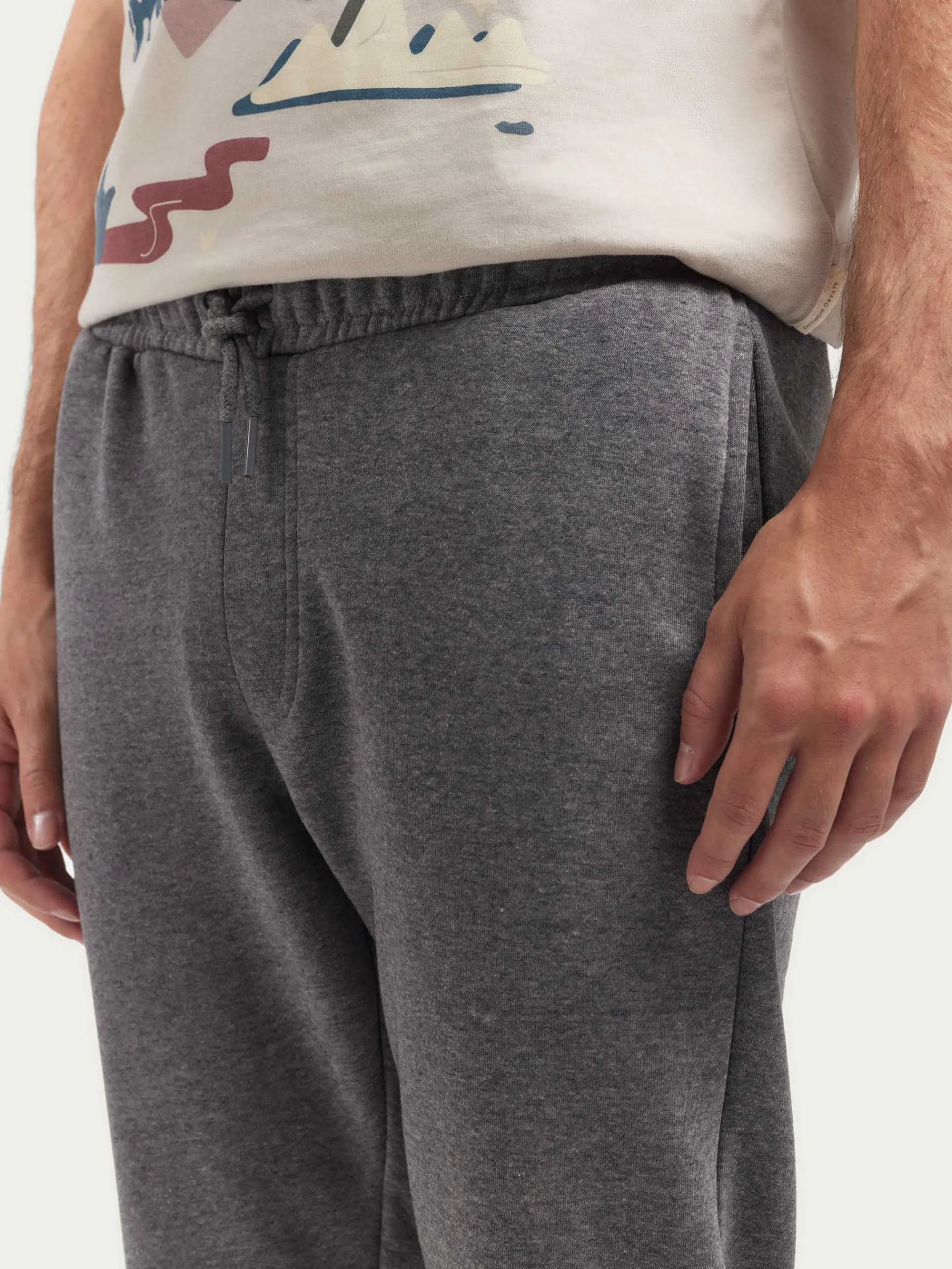 Casual-Alvaro Moreno JOGGER BASIC Gris