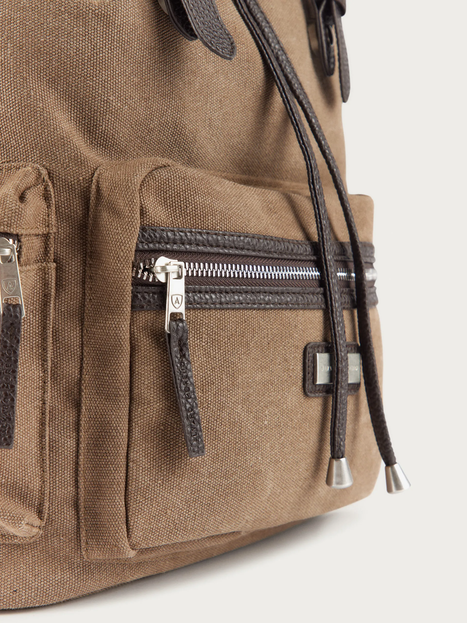Bolsas Y Neceseres-Alvaro Moreno MOCHILAN NOLAN Camel