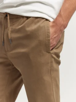 Casual-Alvaro Moreno PANTALON ANDER Camel