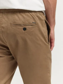 Casual-Alvaro Moreno PANTALON ANDER Camel