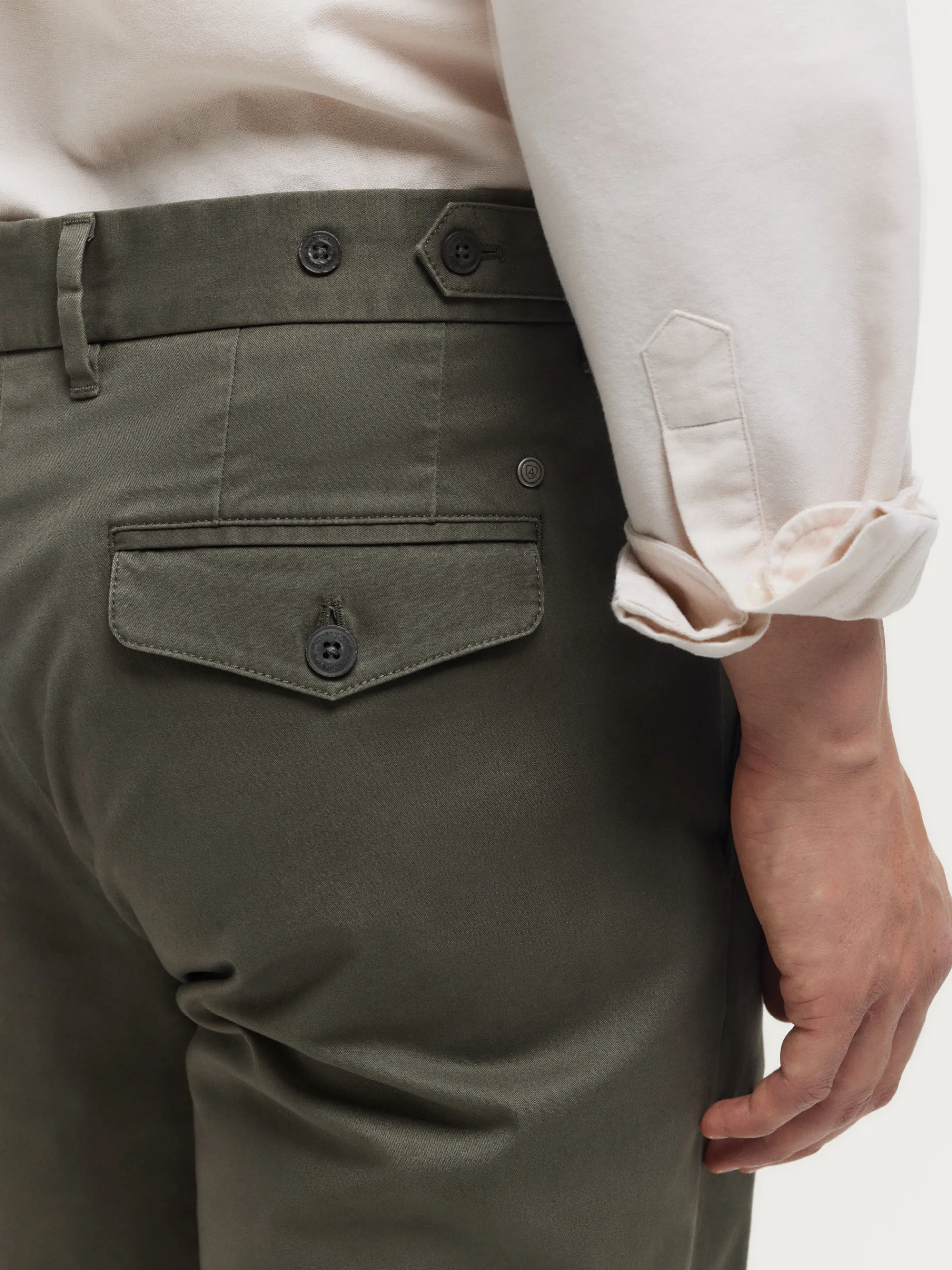 Chino-Alvaro Moreno PANTALON CARROT Verde