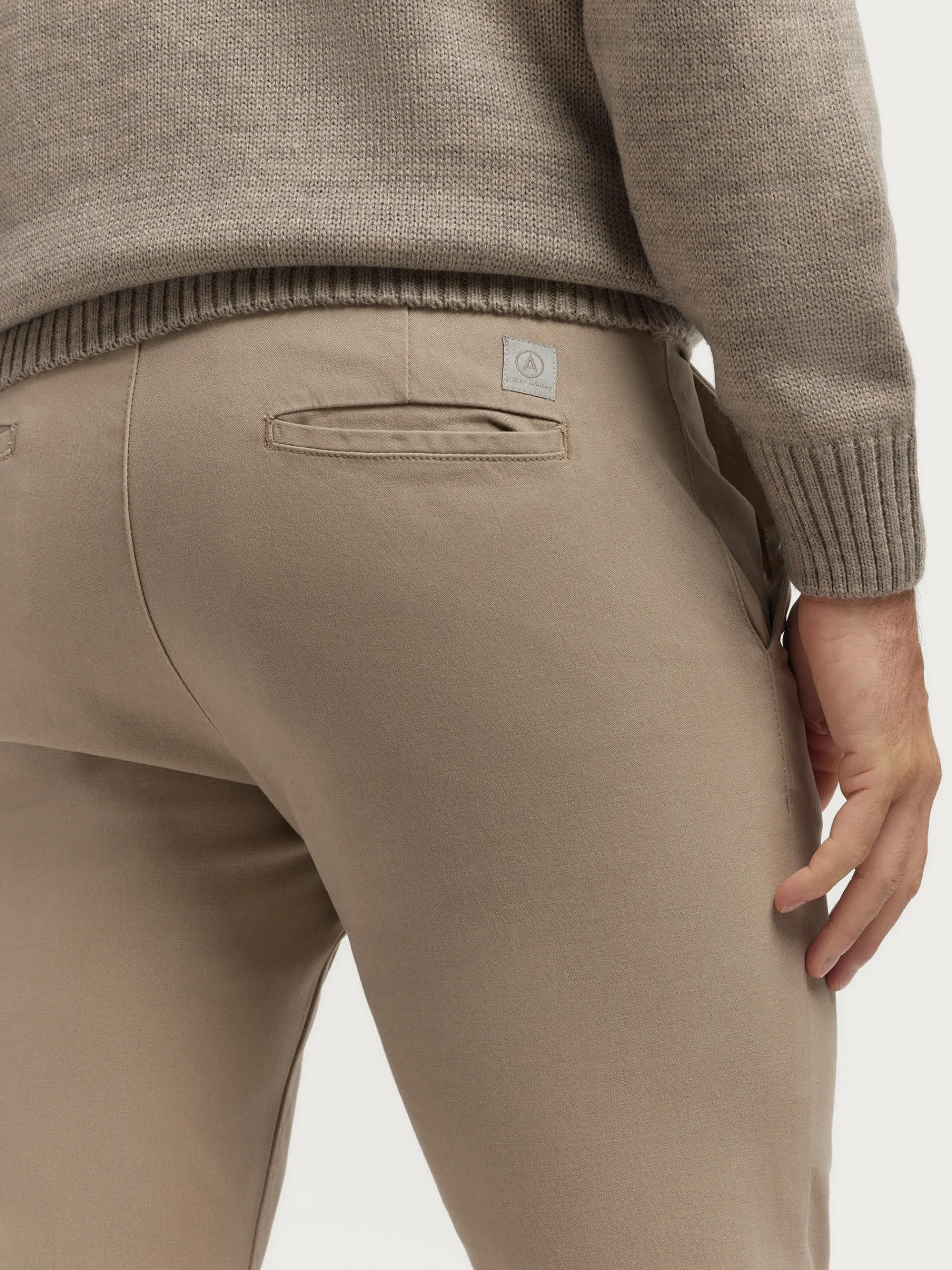 Chino-Alvaro Moreno PANTALON ELVIS Beige