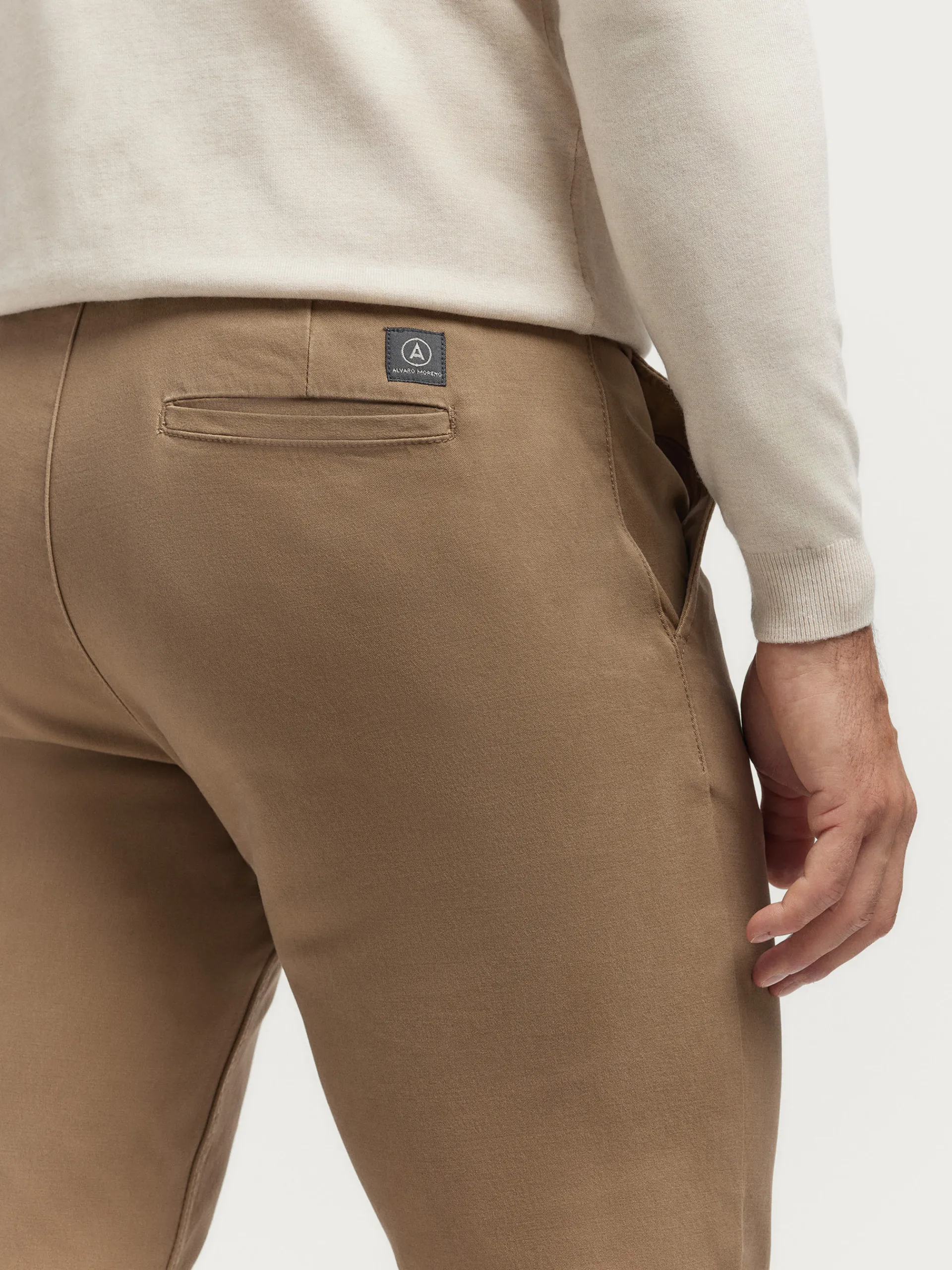 Chino-Alvaro Moreno PANTALON ELVIS Camel