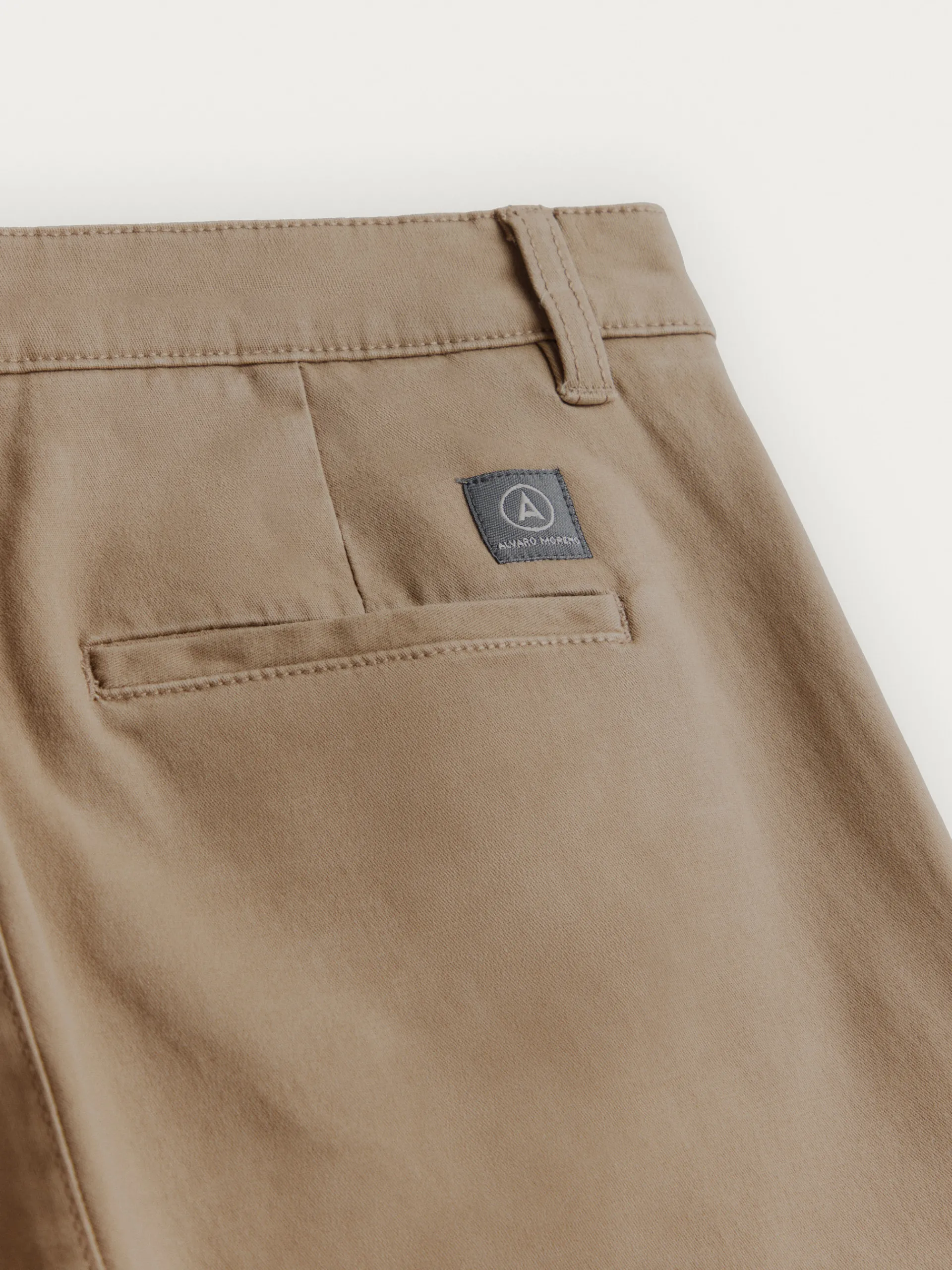 Chino-Alvaro Moreno PANTALON ELVIS Camel