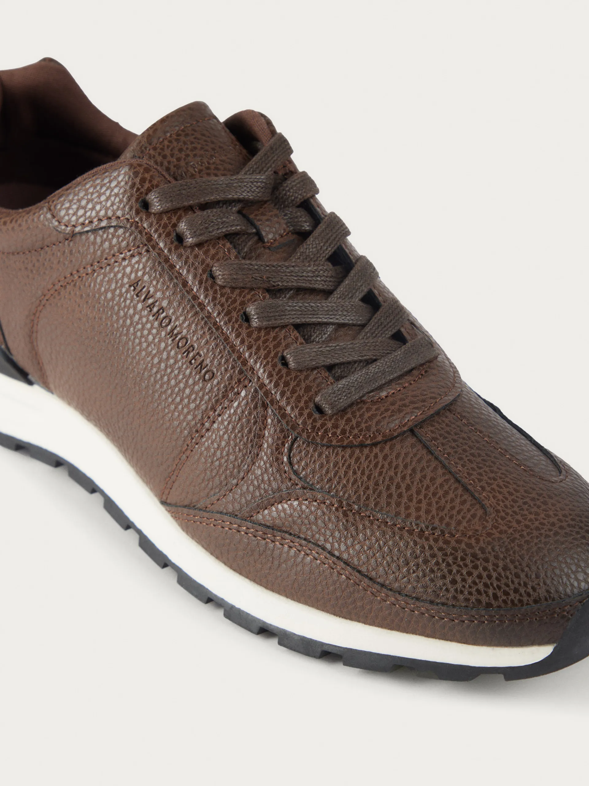 Sneakers-Alvaro Moreno SNEAKERS HOLDEN MARRÓN Marrón