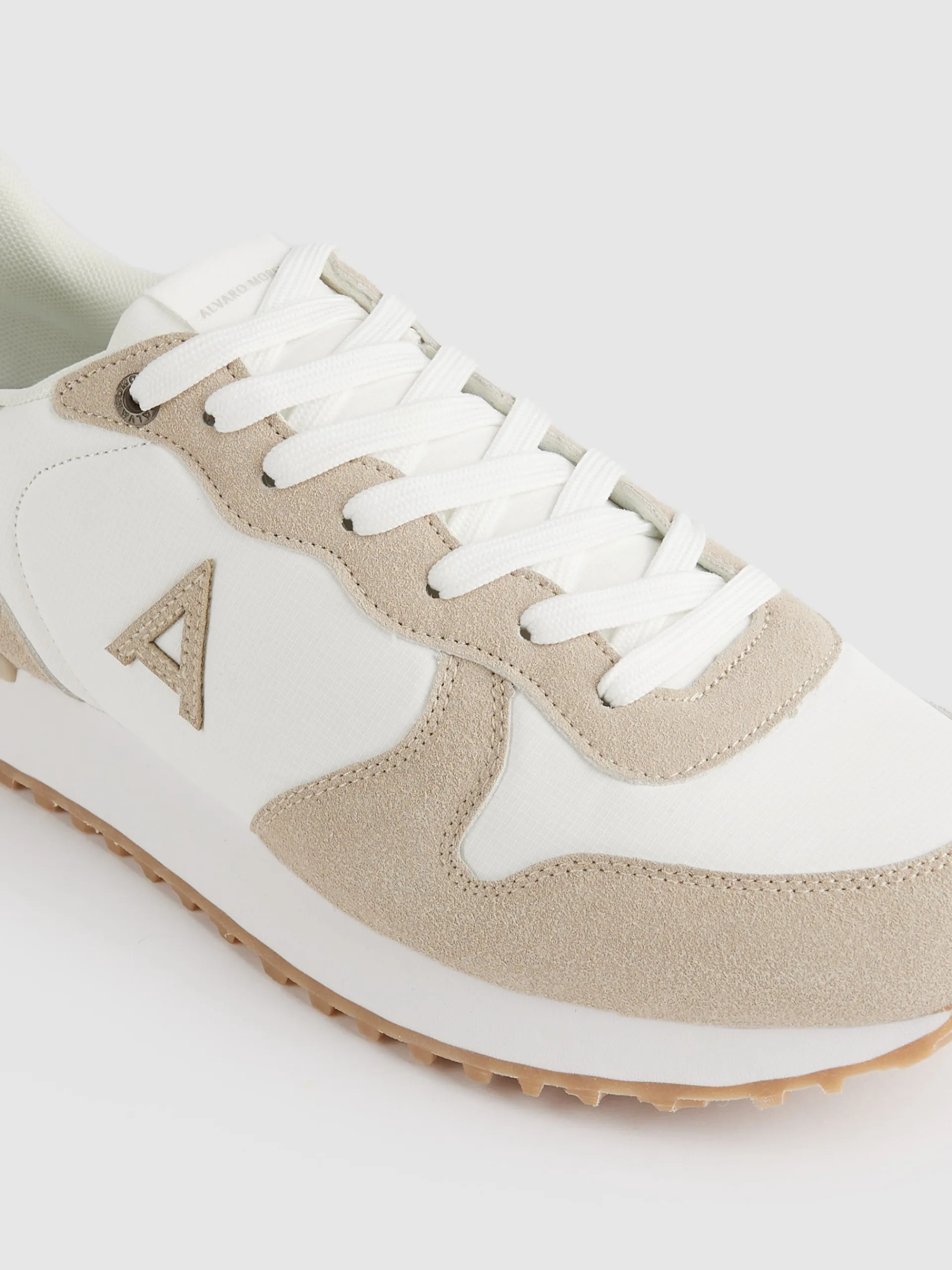 Sneakers-Alvaro Moreno SNEAKERS VIBES Beige