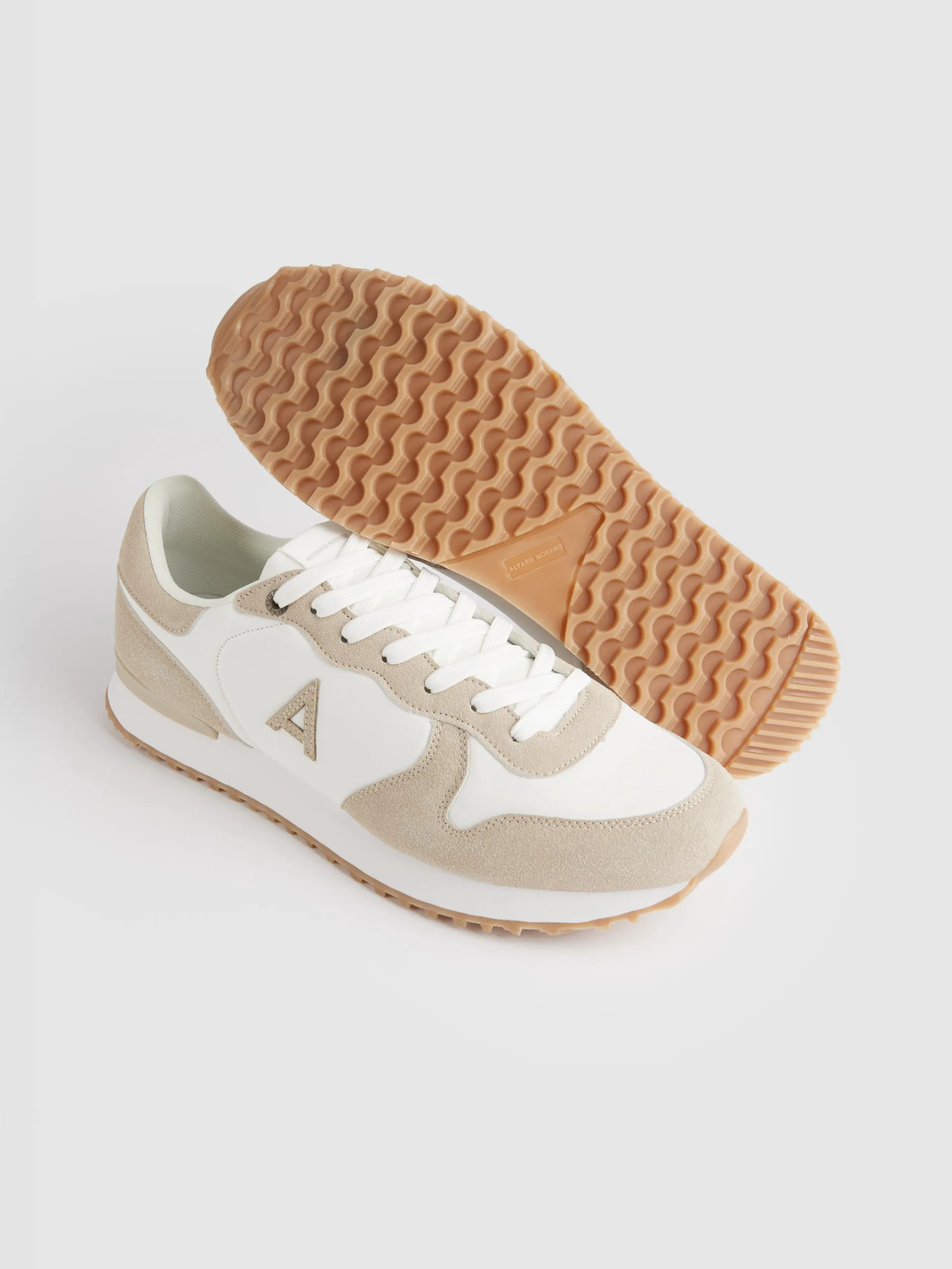 Sneakers-Alvaro Moreno SNEAKERS VIBES Beige
