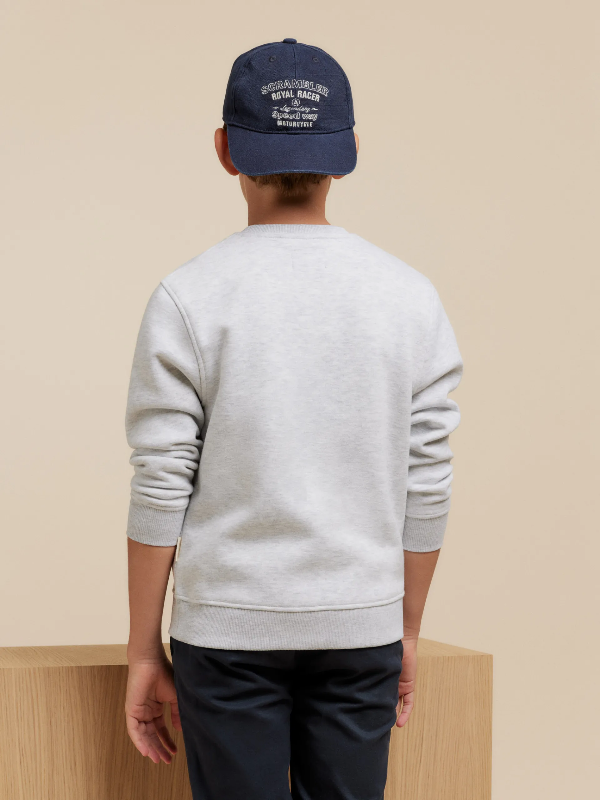 Sudaderas-Alvaro Moreno SUDADERA ATLANTA KIDS Gris