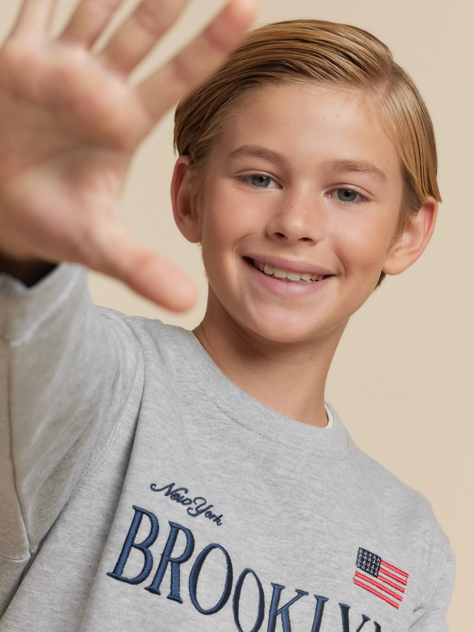 Sudaderas-Alvaro Moreno SUDADERA BROOKLIN KIDS Gris